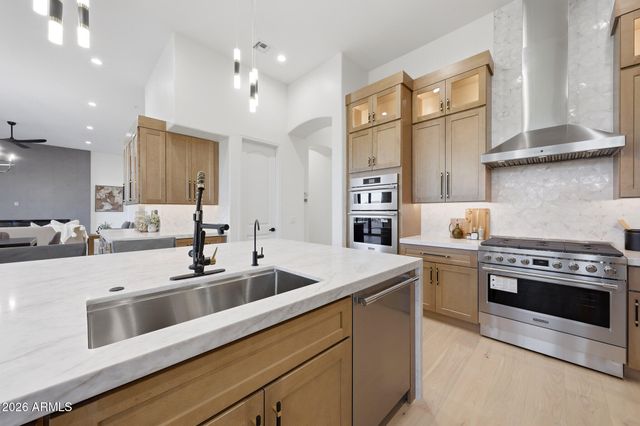 34617 N DESERT RIDGE Drive, Scottsdale, AZ 85262