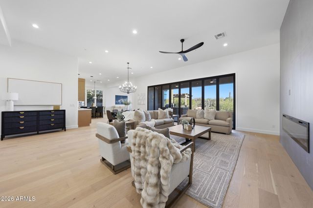 34617 N DESERT RIDGE Drive, Scottsdale, AZ 85262