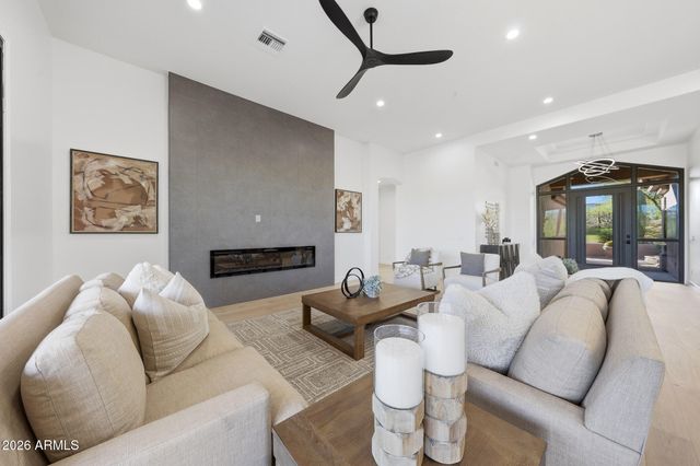 34617 N DESERT RIDGE Drive, Scottsdale, AZ 85262