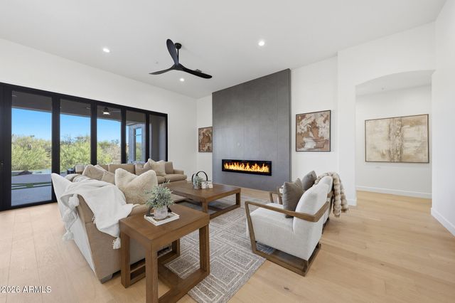 34617 N DESERT RIDGE Drive, Scottsdale, AZ 85262