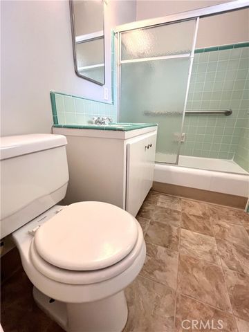 10 W Cypress Avenue, Redlands, CA 92373