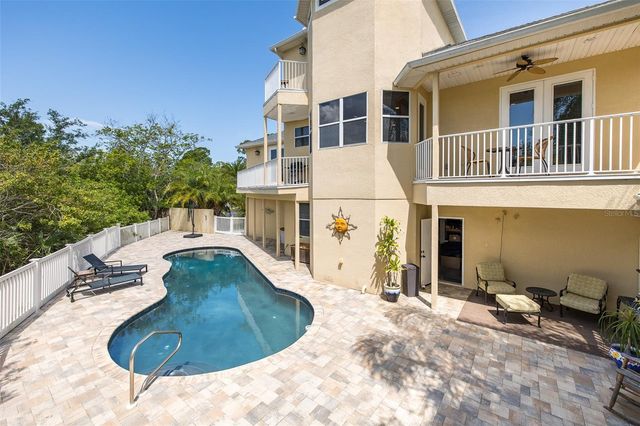 3020 SHEPPARDS CROOK COURT, Holiday, FL 34691