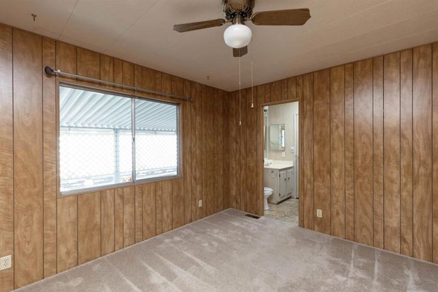 275 S Worthington 105, Spring Valley, CA 91977