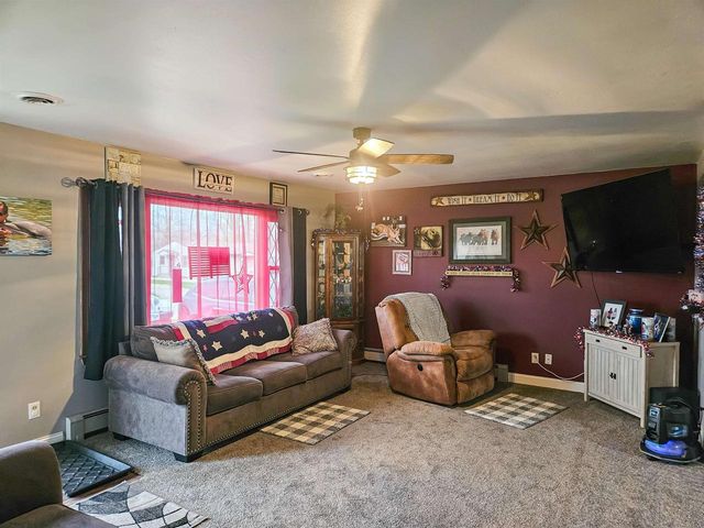 2309 Pioneer Drive, Beloit, WI 53511