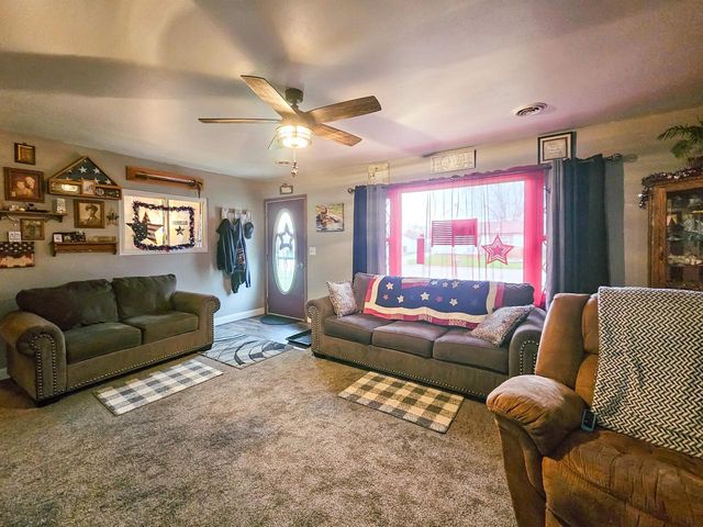 2309 Pioneer Drive, Beloit, WI 53511