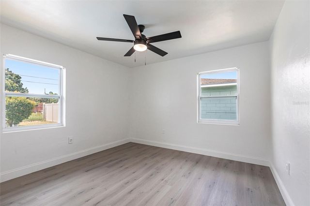 6119 19TH AVENUE N, St Petersburg, FL 33710