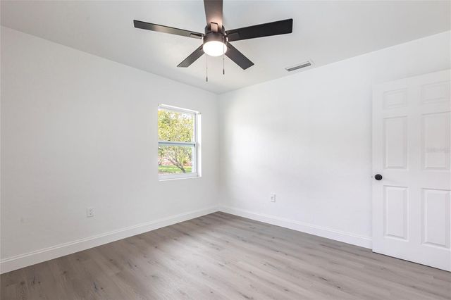 6119 19TH AVENUE N, St Petersburg, FL 33710