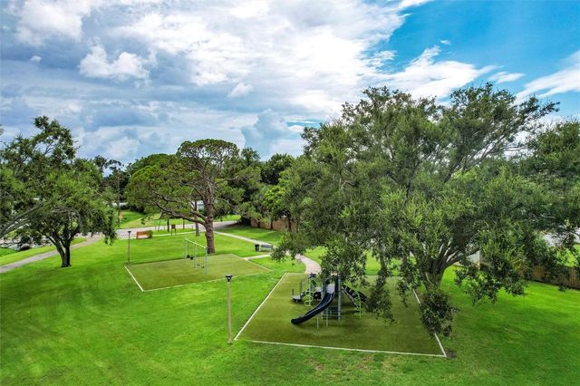 6119 19TH AVENUE N, St Petersburg, FL 33710