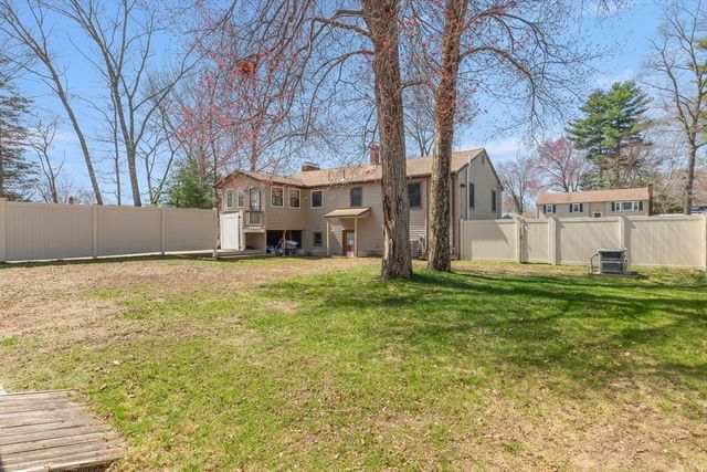 19 Elizabeth Lane, Newburyport, MA 01950