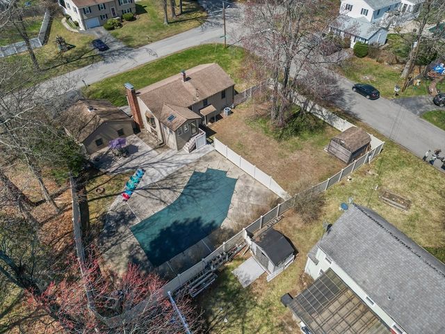 19 Elizabeth Lane, Newburyport, MA 01950