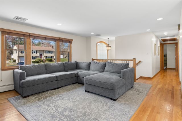 19 Elizabeth Lane, Newburyport, MA 01950