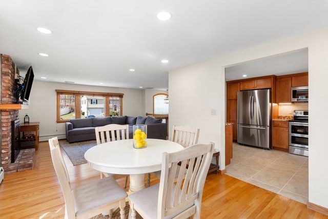 19 Elizabeth Lane, Newburyport, MA 01950