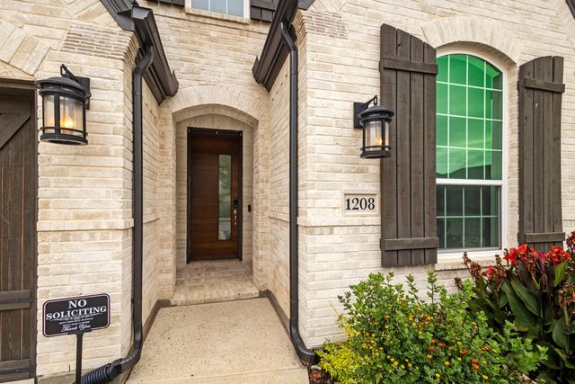 1208 16th Street, Argyle, TX 76226