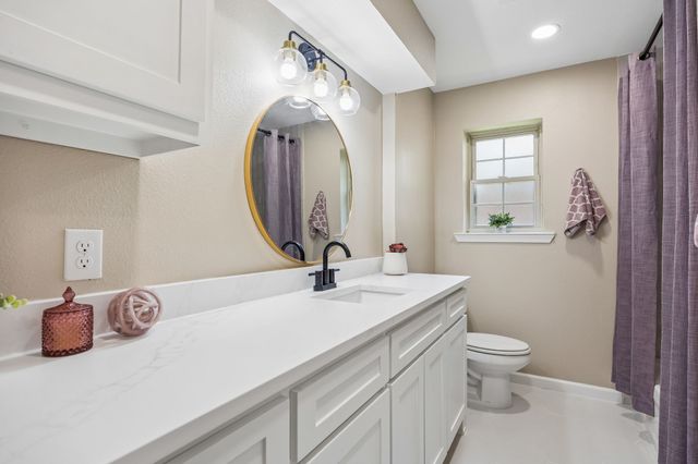 1725 Bardfield Avenue, Garland, TX 75041