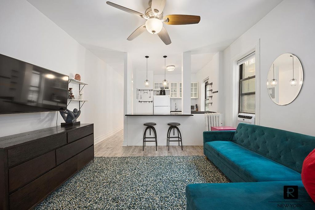 1993 Amsterdam Ave Apt 33, New York City, NY 10032