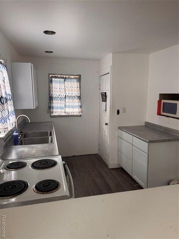 5032 Brady Street, Swartz Creek, MI 48473