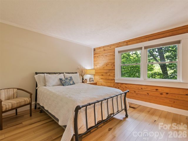 30 Katydid Lane, Maggie Valley, NC 28751