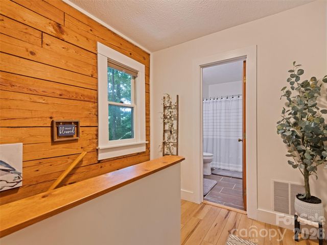 30 Katydid Lane, Maggie Valley, NC 28751