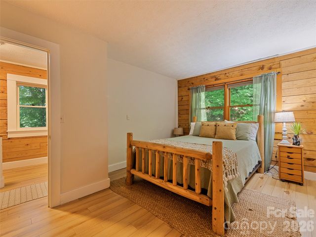 30 Katydid Lane, Maggie Valley, NC 28751