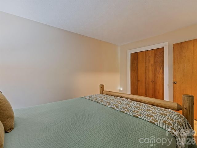 30 Katydid Lane, Maggie Valley, NC 28751