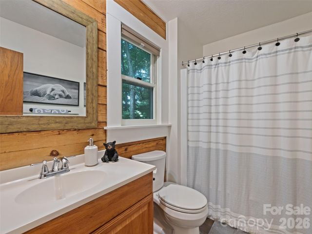 30 Katydid Lane, Maggie Valley, NC 28751
