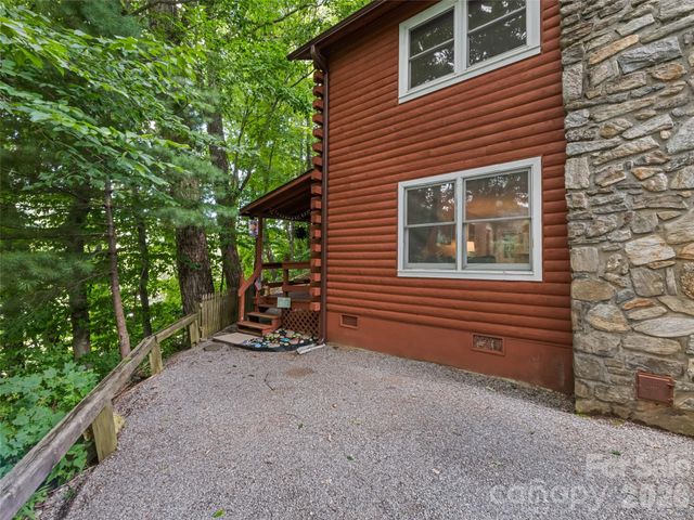 30 Katydid Lane, Maggie Valley, NC 28751