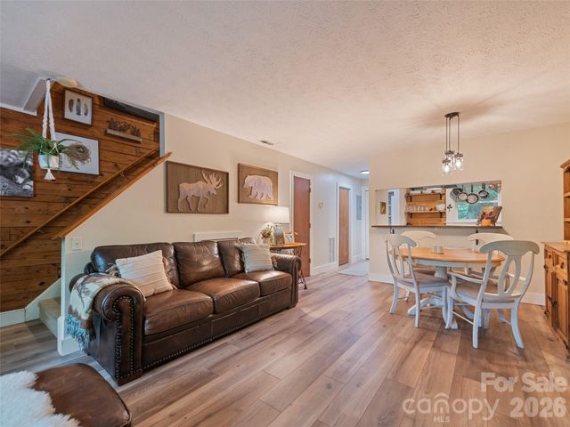 30 Katydid Lane, Maggie Valley, NC 28751