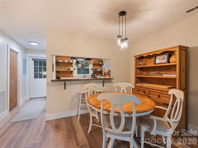 30 Katydid Lane, Maggie Valley, NC 28751