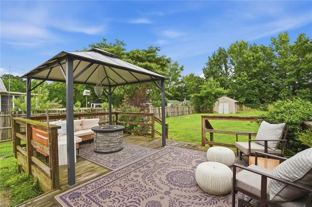 1027 Simpson Ditch RD, Elizabeth City, NC 27909