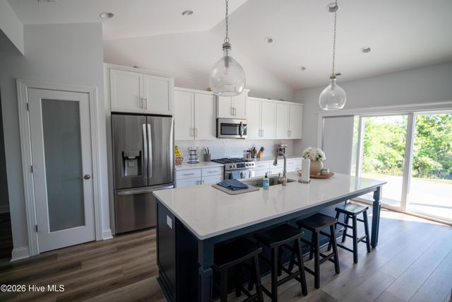 6033 Sand Ridge Avenue, Wilmington, NC 28409