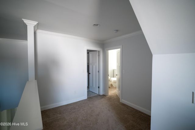 6033 Sand Ridge Avenue, Wilmington, NC 28409
