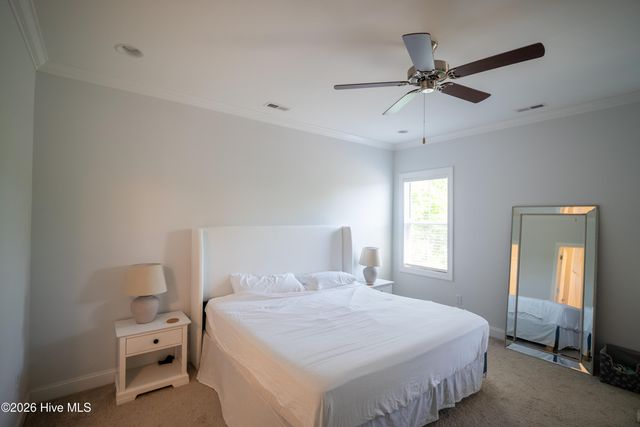 6033 Sand Ridge Avenue, Wilmington, NC 28409