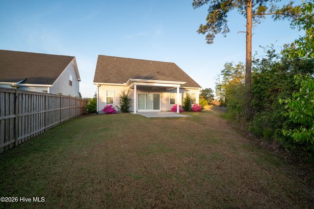 6033 Sand Ridge Avenue, Wilmington, NC 28409