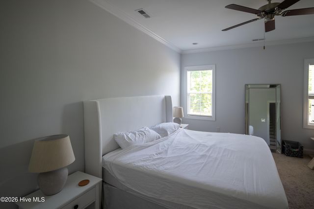 6033 Sand Ridge Avenue, Wilmington, NC 28409