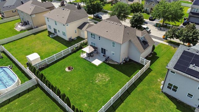 749 N Misty Ridge Drive, Romeoville, IL 60446