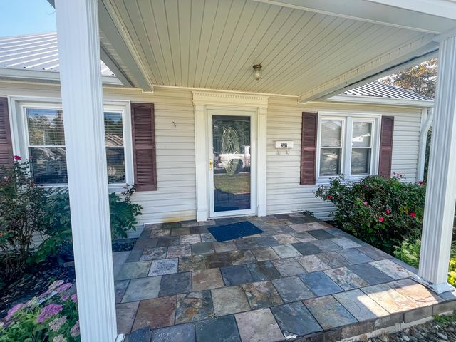 307 River Street, Manchester, KY 40962