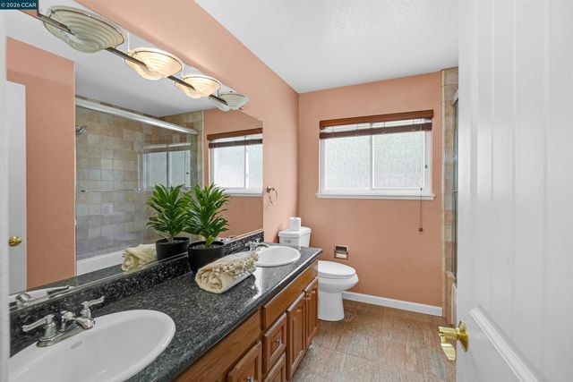 1220 Fascination Cir, Richmond, CA 94803