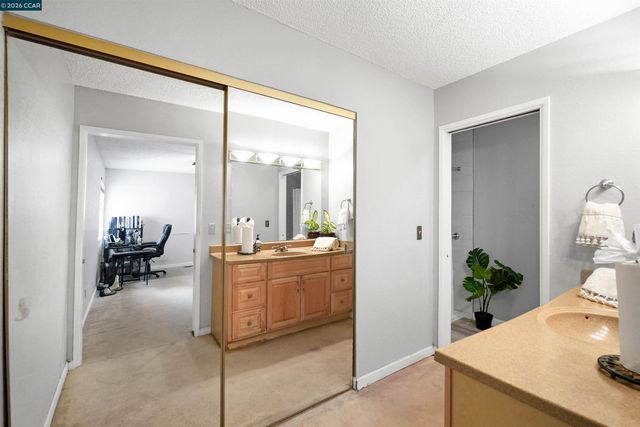 1220 Fascination Cir, Richmond, CA 94803