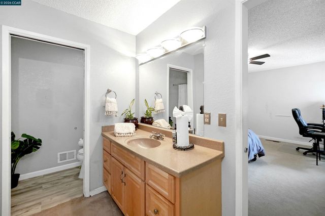 1220 Fascination Cir, Richmond, CA 94803