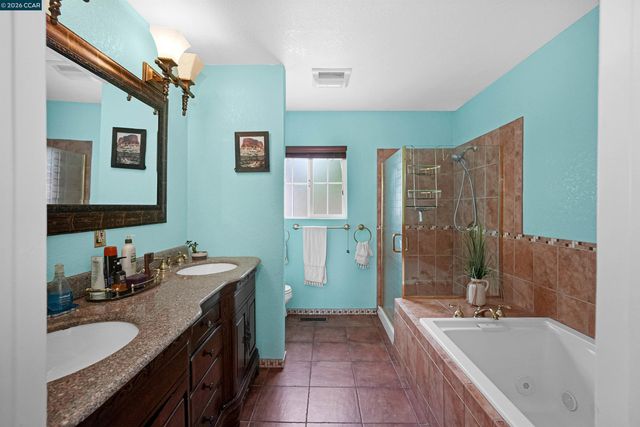 1220 Fascination Cir, Richmond, CA 94803