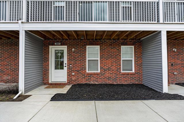 3981 Trailway Commons Circle, Auburn Hills, MI 48326