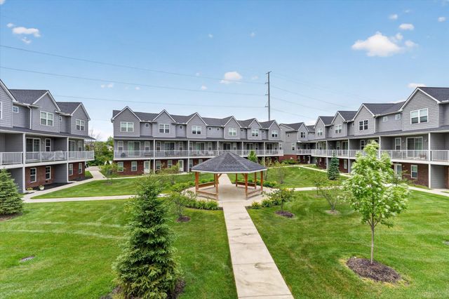 3981 Trailway Commons Circle, Auburn Hills, MI 48326