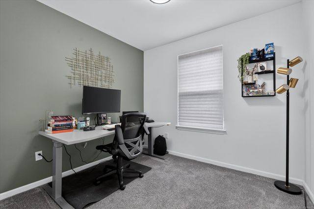 3981 Trailway Commons Circle, Auburn Hills, MI 48326