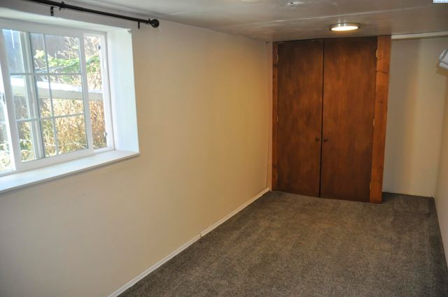 635 SE Holbrook Pl, Pullman, WA 99163