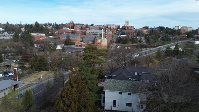 635 SE Holbrook Pl, Pullman, WA 99163