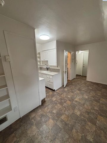 635 SE Holbrook Pl, Pullman, WA 99163