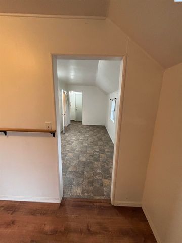 635 SE Holbrook Pl, Pullman, WA 99163