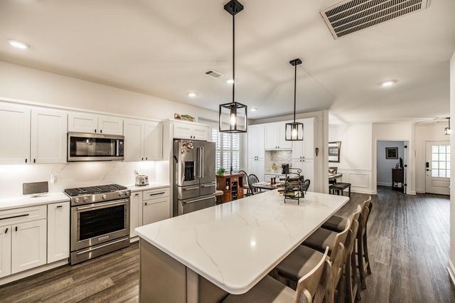 240 Preston Ln, Gallatin, TN 37066