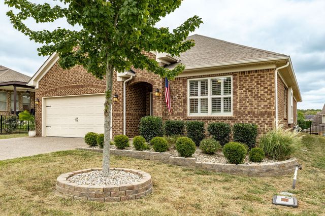 240 Preston Ln, Gallatin, TN 37066