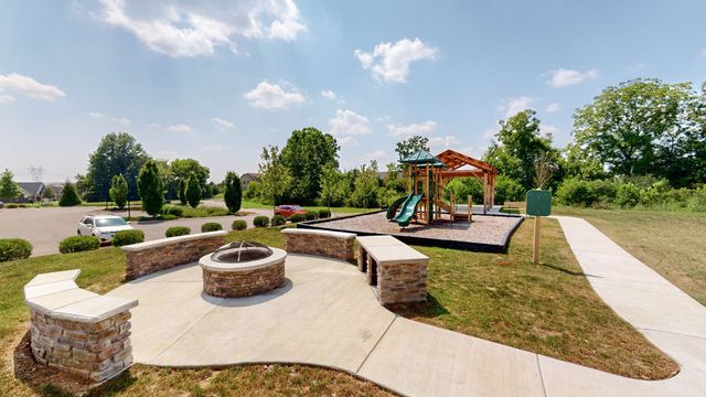 240 Preston Ln, Gallatin, TN 37066